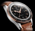 Omega-Seamaster-300-Master-Co-Axial-Chronometer-Leather-strap-3