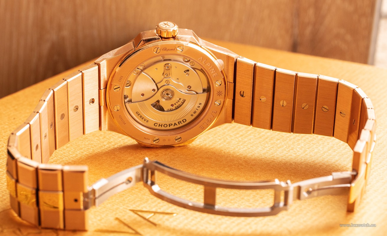Chopard-Alpine-Eagle-18k-rose-gold-watch-8